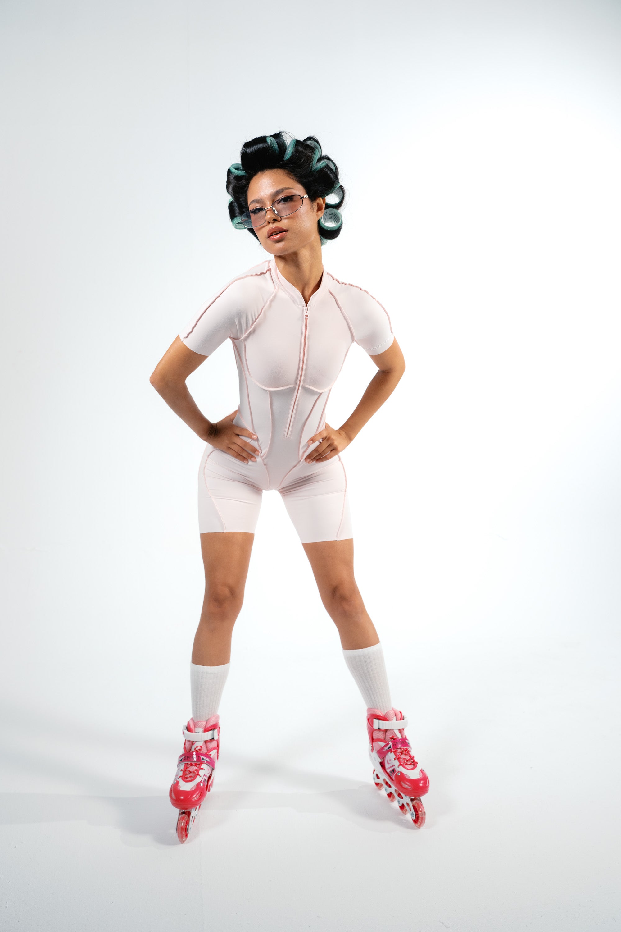 Outline Contour Suit