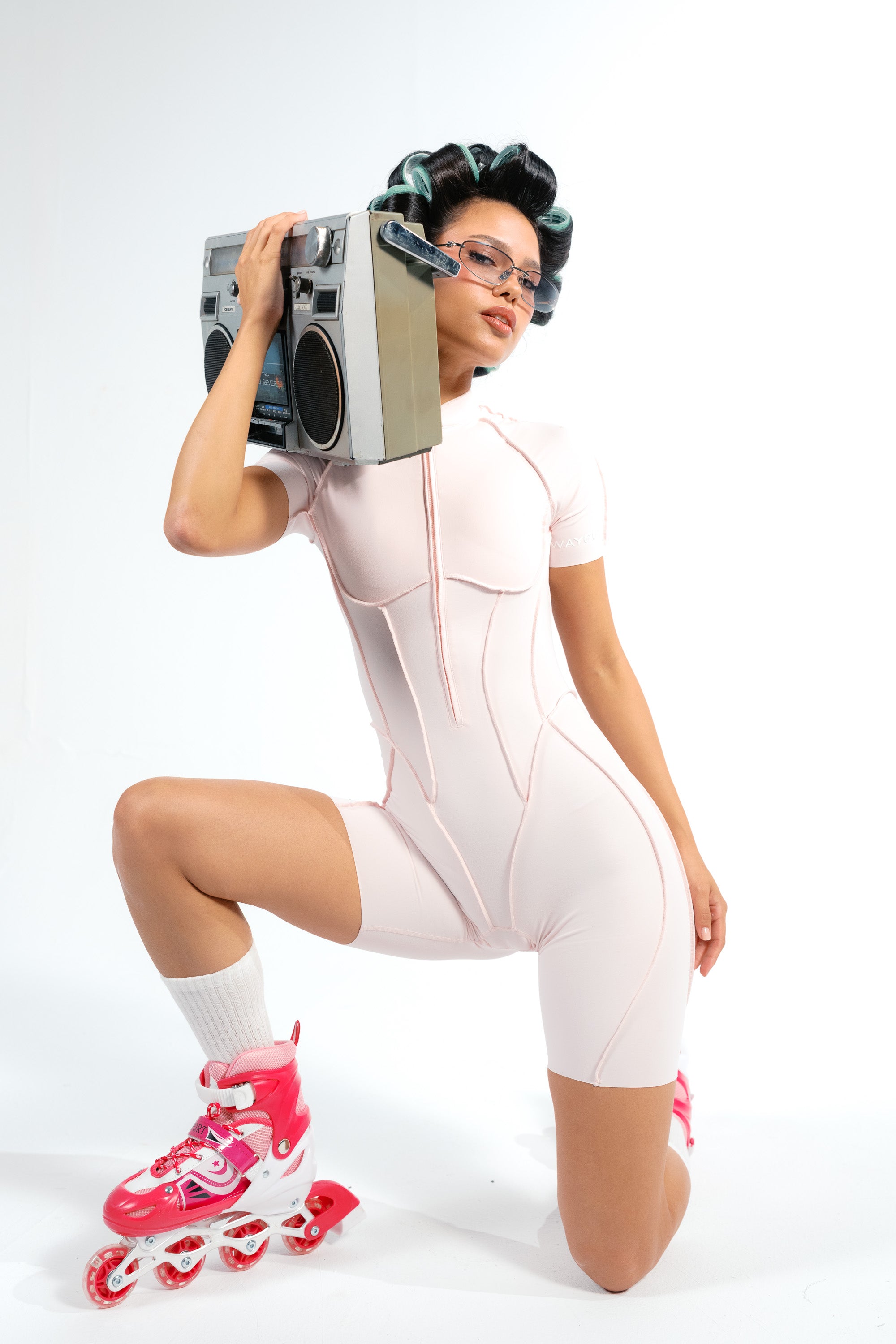 Outline Contour Suit