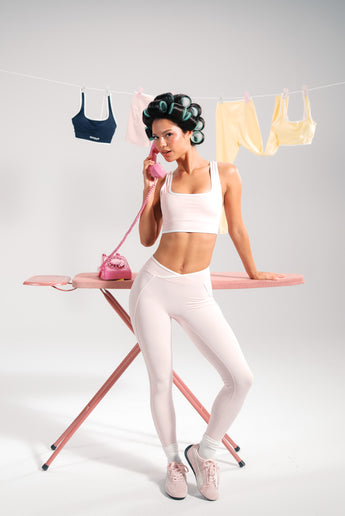 Outline Asymmetric Bra & Outline Leggings (Bare Pink)