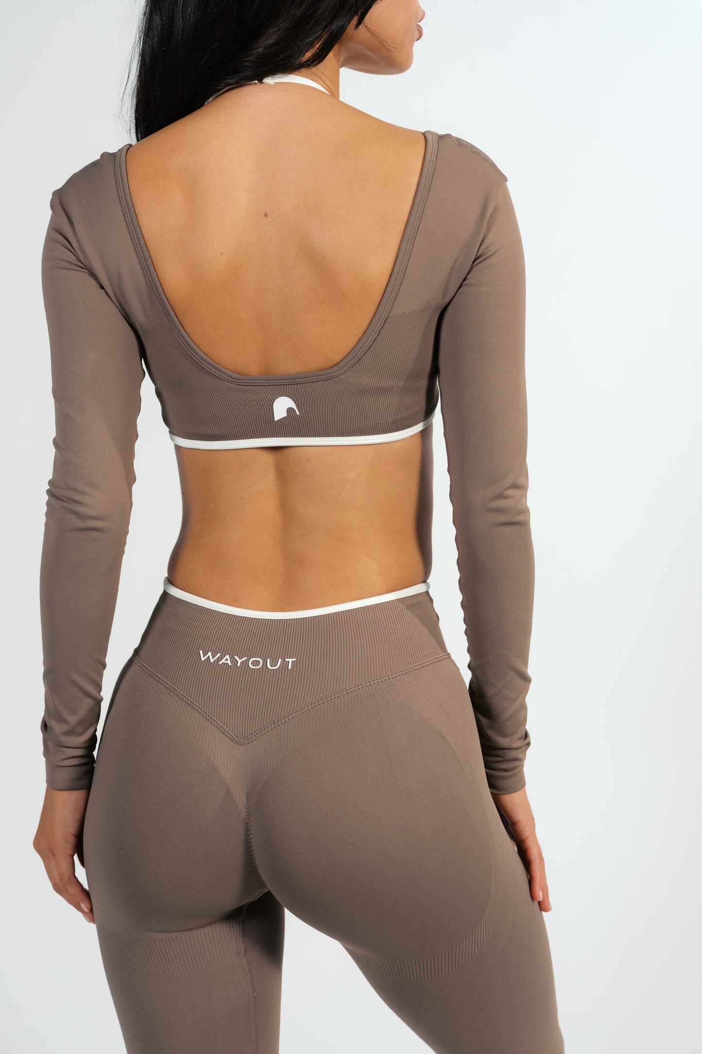 Outline Layered Set