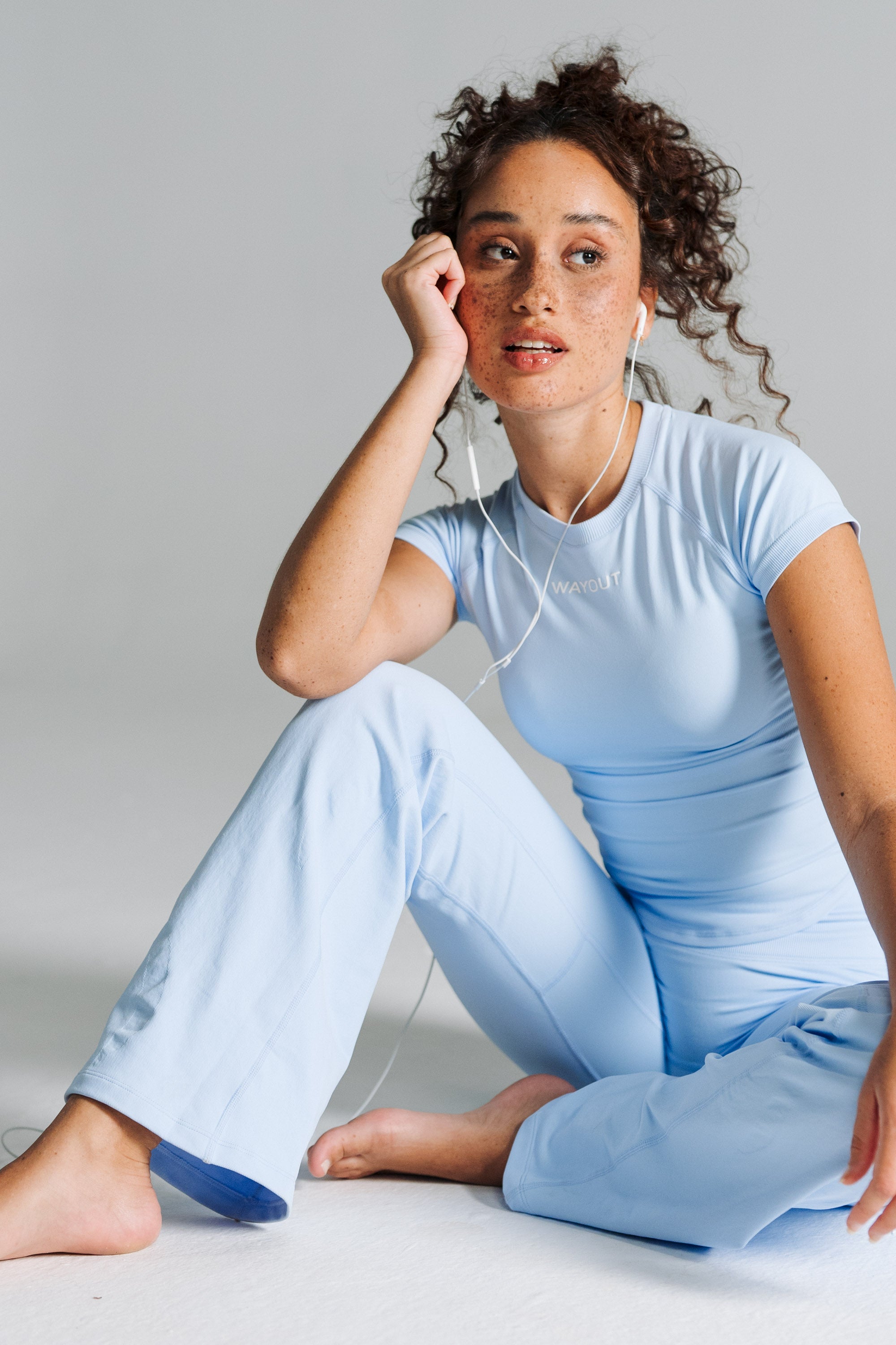 Sculpt Seamless Top & V Waist Flare Pants (Blue Haze)