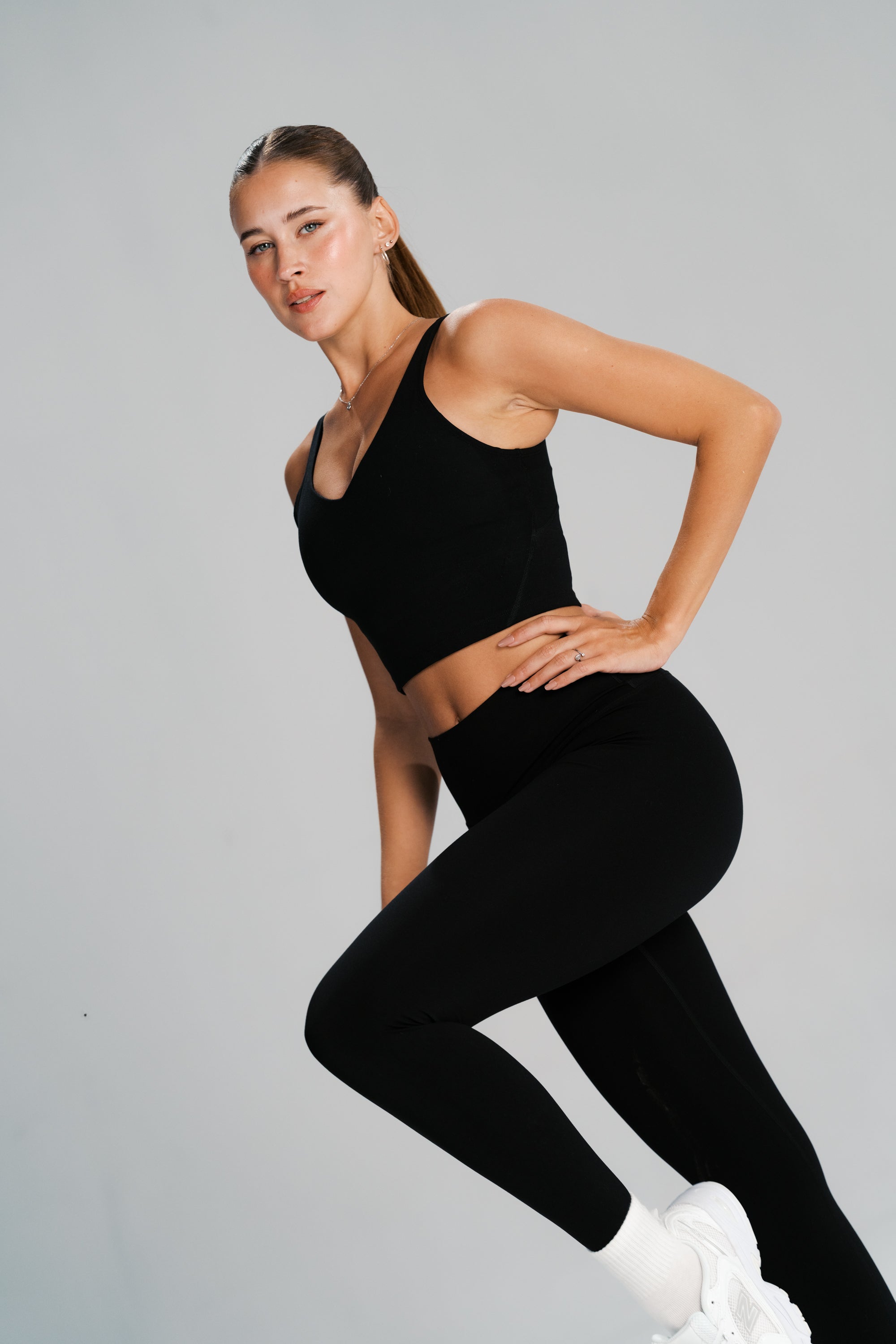 Sculpt Mid-Rise Leggings