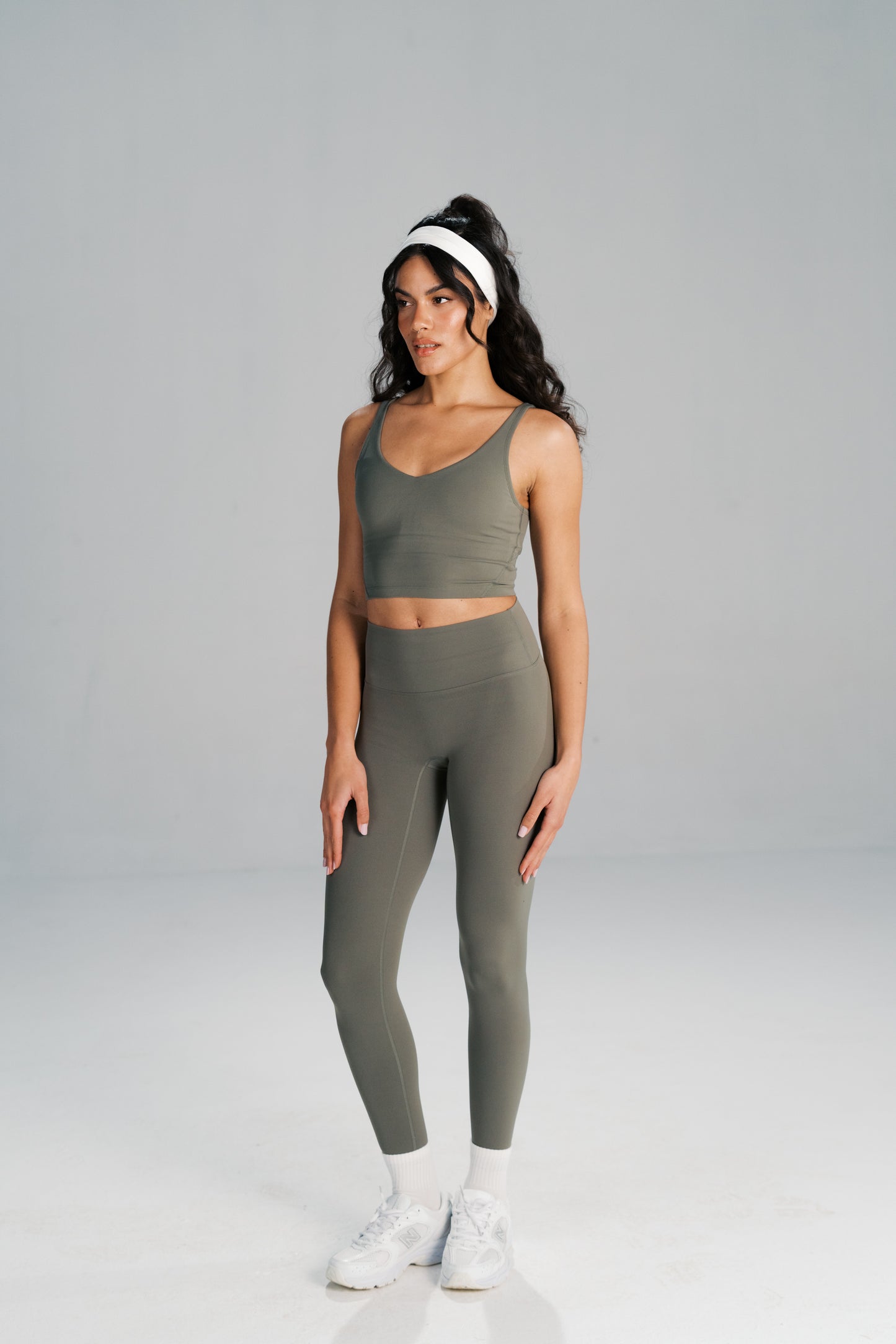 Corset-Form Top & Sculpt Mid-Rise Leggings (Savoury Sage)