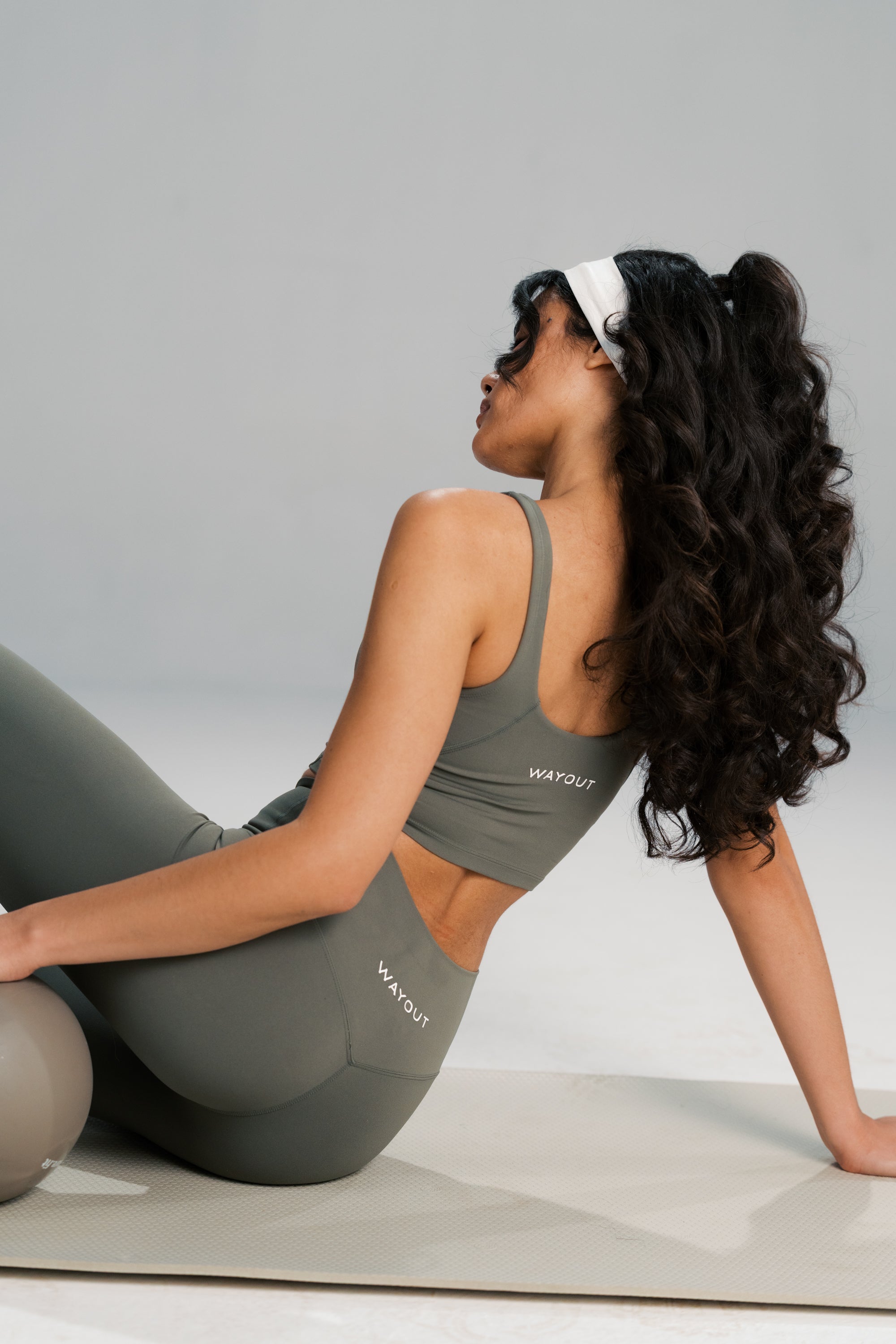 Sculpt Mid-Rise Leggings